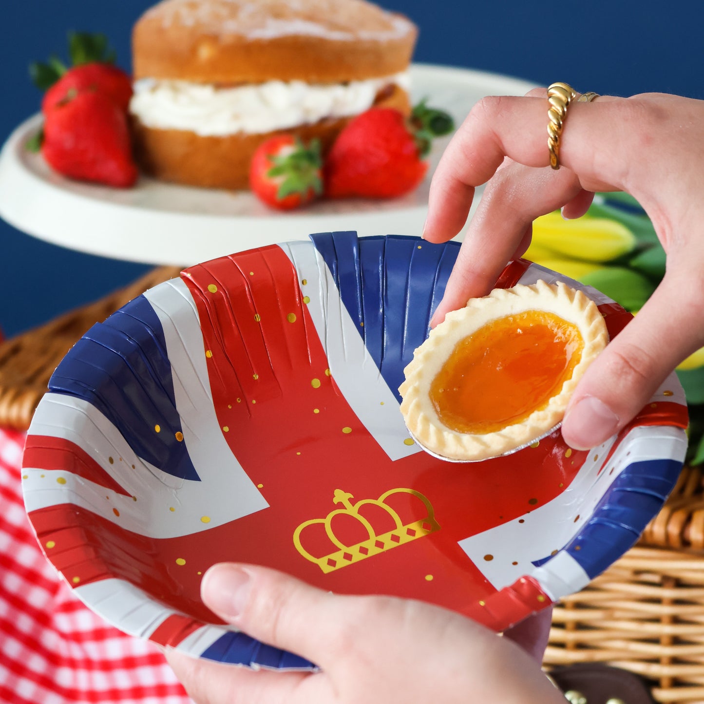 Union Jack 7.5 Inch Paper Bowl (Pack of 10)