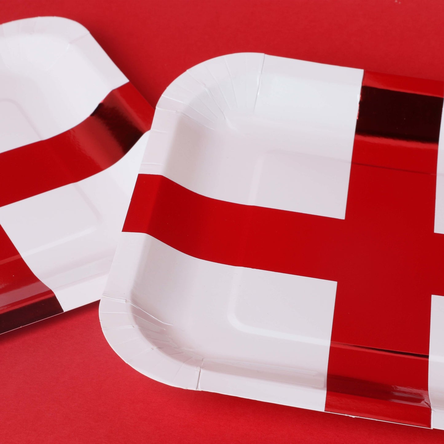 St George England Flag 9inch Square Paper Plates Pack of 10